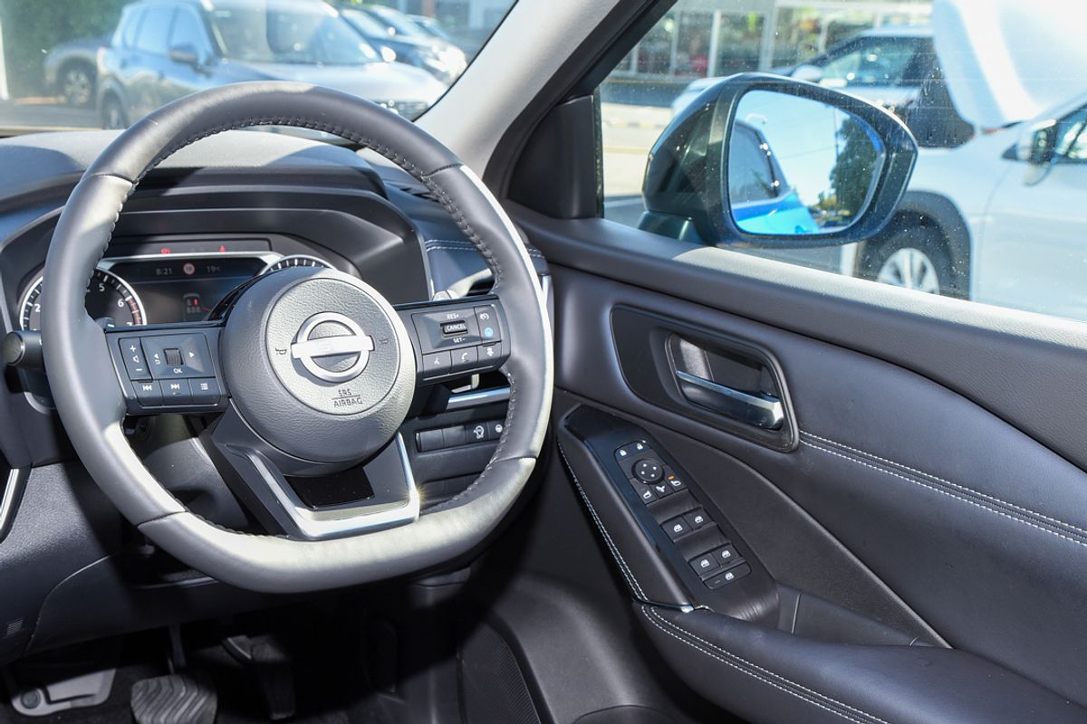 2024 Nissan QASHQAI ST-L J12