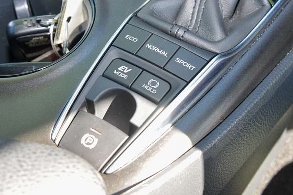 2021 Toyota Camry Ascent Sport AXVH70R