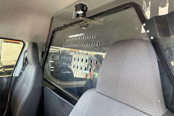 2018 Toyota Hiace Commuter KDH223R