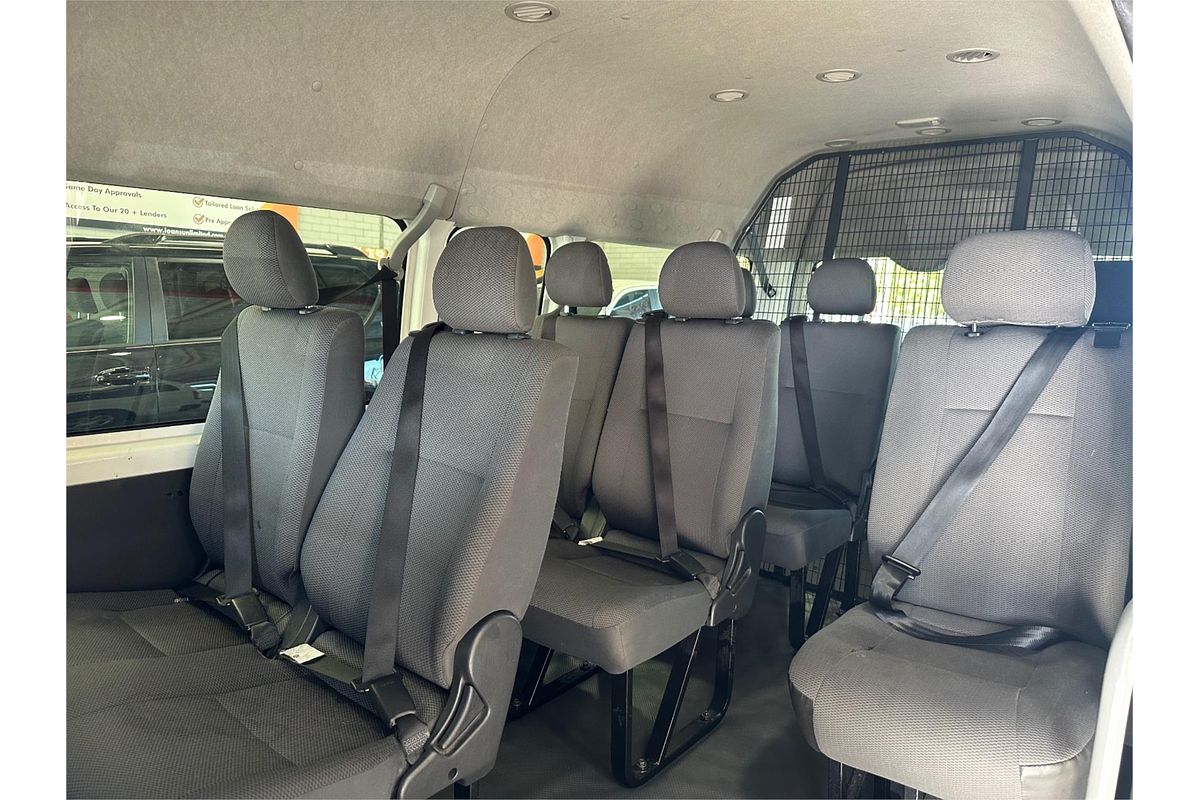 2018 Toyota Hiace Commuter KDH223R