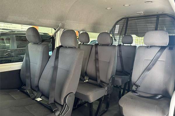 2018 Toyota Hiace Commuter KDH223R
