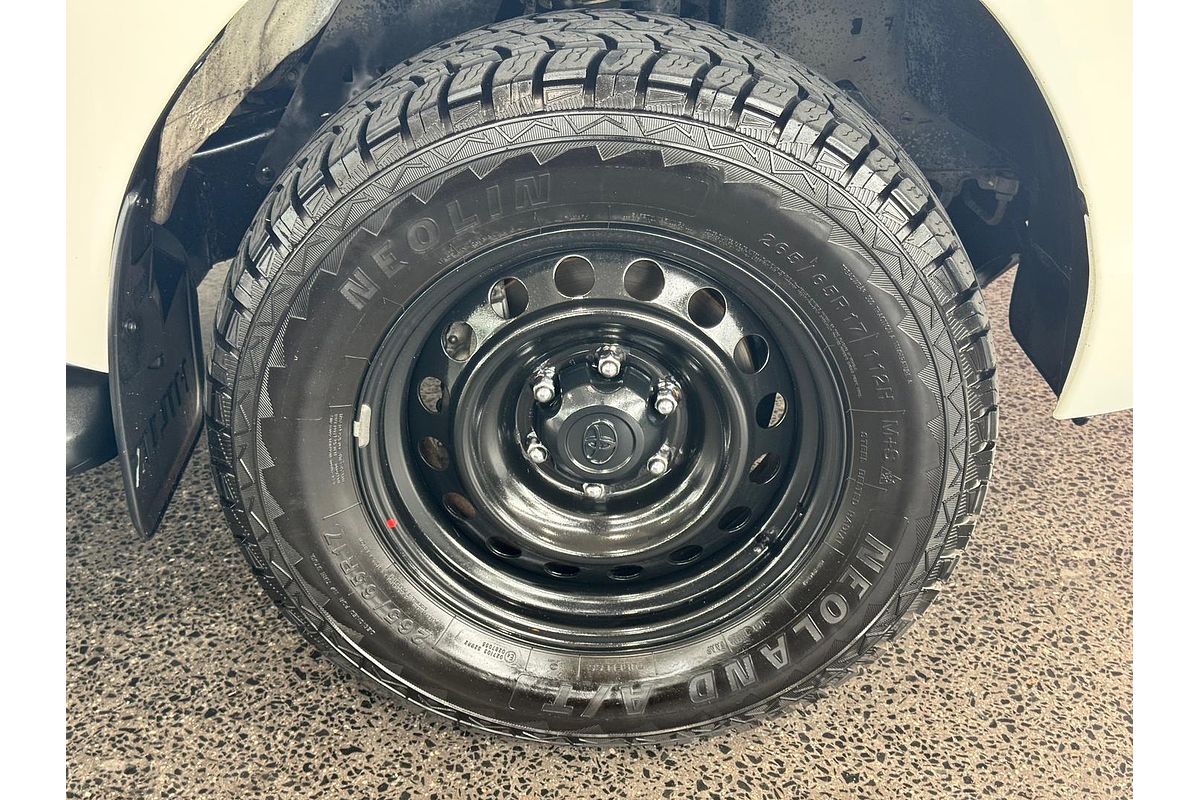 2022 Toyota Hilux SR GUN126R 4X4