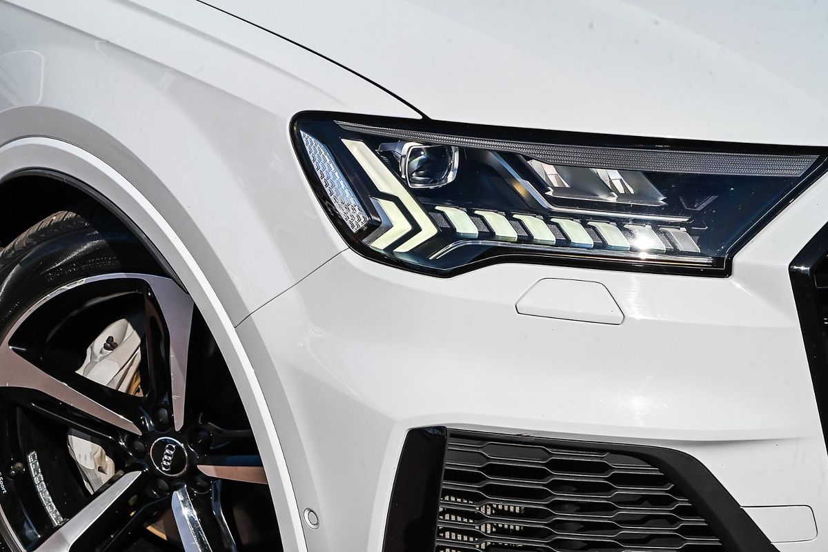 2020 Audi Q7 50 TDI S line 4M
