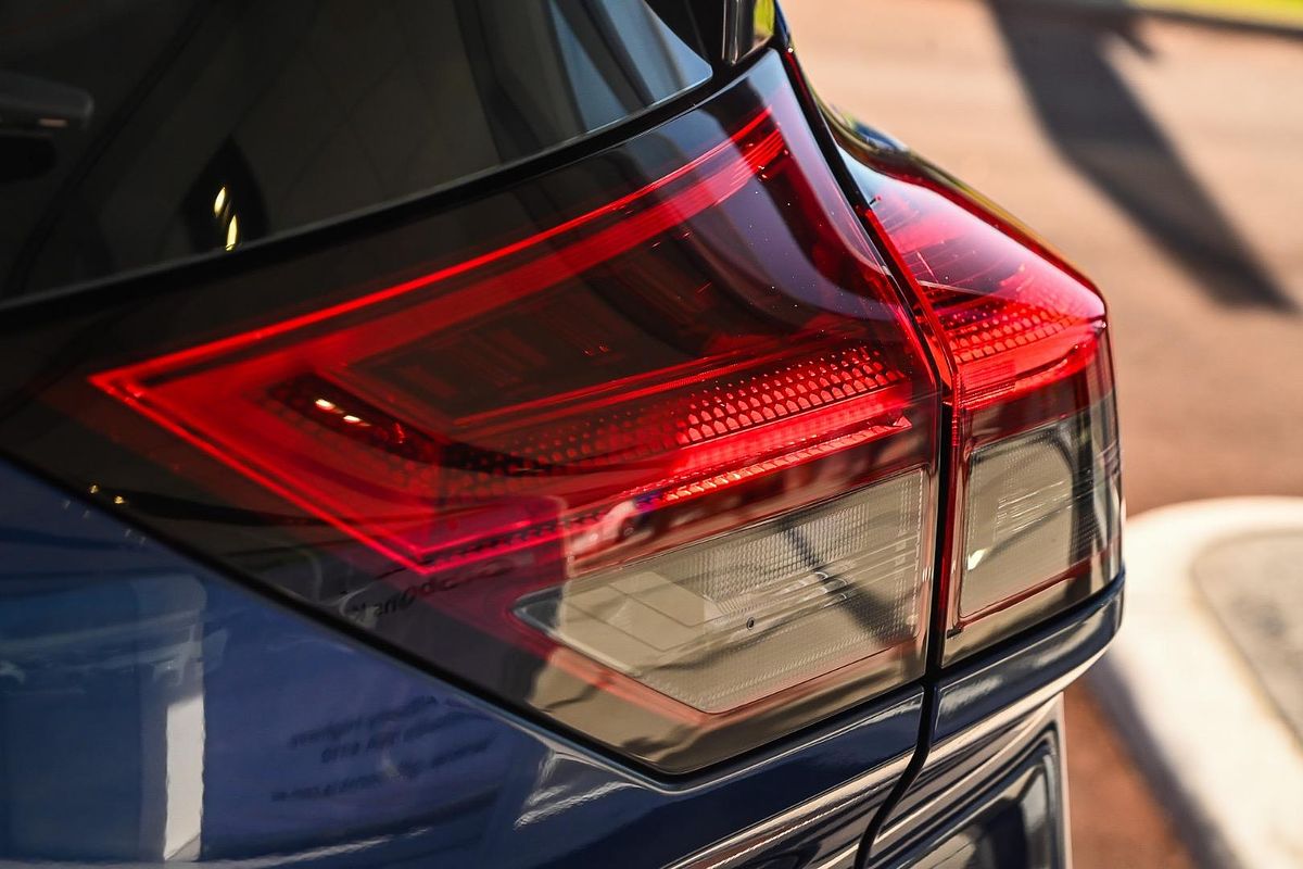 2024 Nissan X-TRAIL ST T33