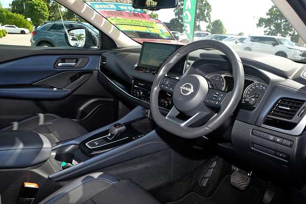 2024 Nissan QASHQAI ST-L J12