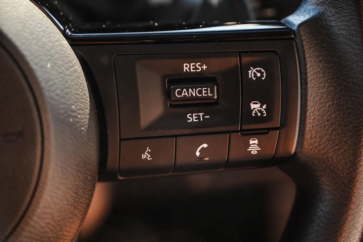 2024 Nissan X-TRAIL ST T33