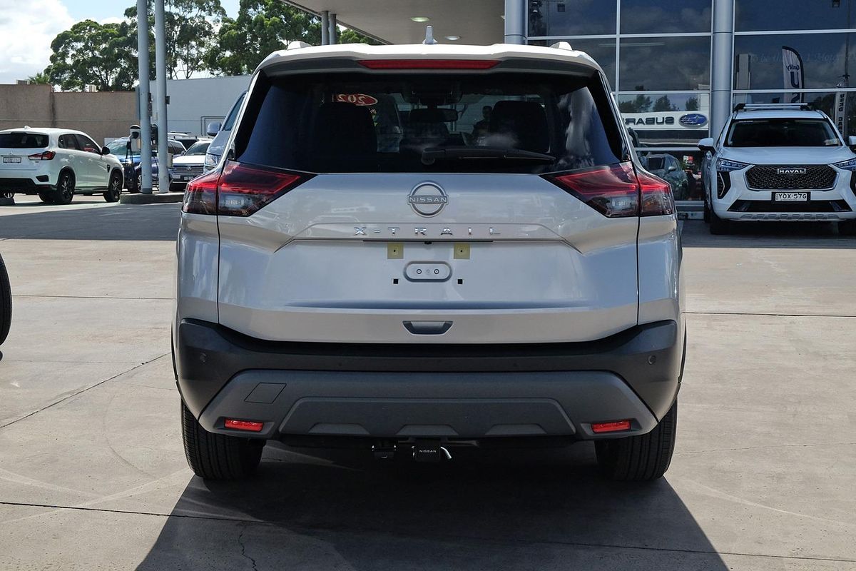 2024 Nissan X-TRAIL ST-L T33