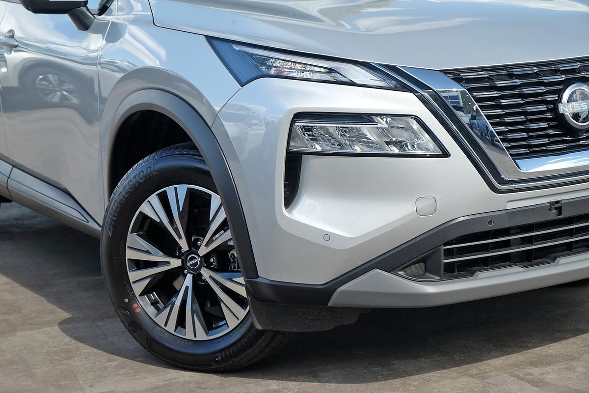 2024 Nissan X-TRAIL ST-L T33