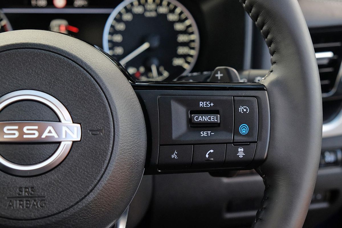 2024 Nissan X-TRAIL ST-L T33