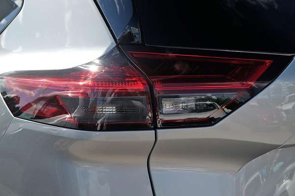2024 Nissan X-TRAIL ST-L T33