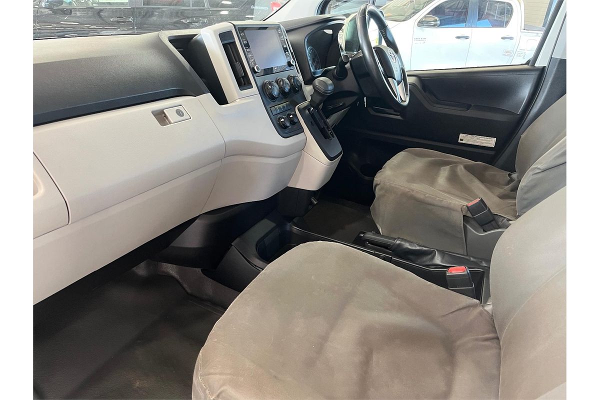 2020 Toyota Hiace Commuter GDH322R
