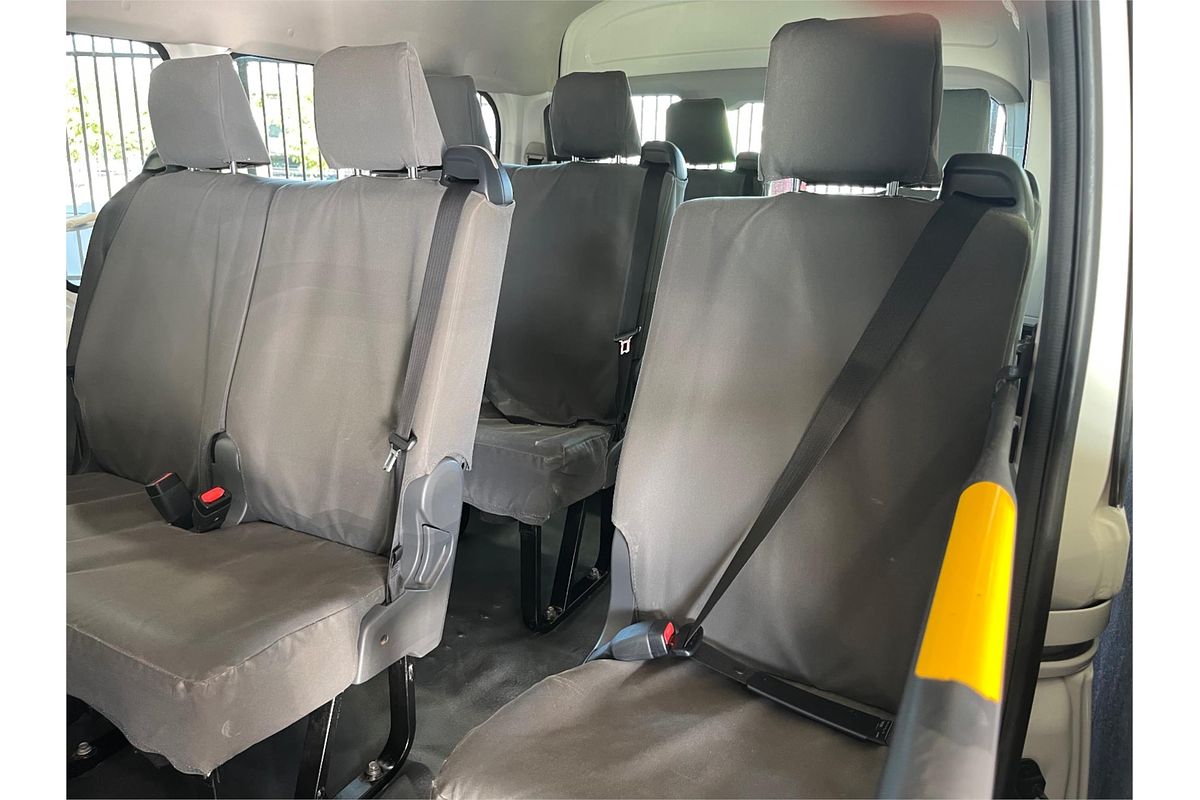 2020 Toyota Hiace Commuter GDH322R