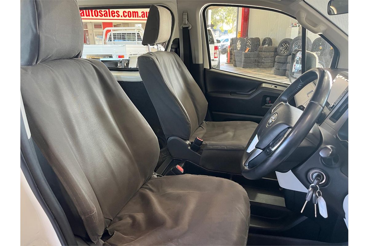 2020 Toyota Hiace Commuter GDH322R