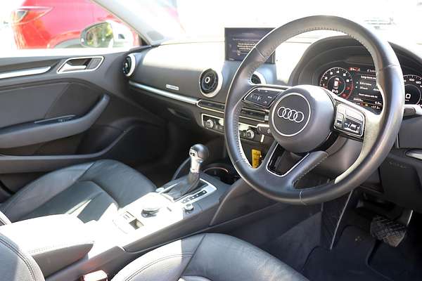 2020 Audi A3 35 TFSI S line plus 8V
