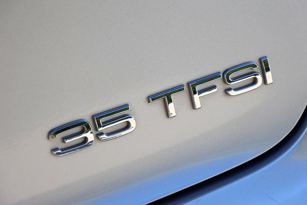 2020 Audi A3 35 TFSI S line plus 8V