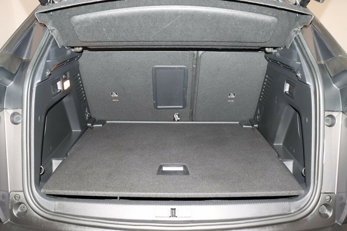 2021 Peugeot 3008 Allure P84
