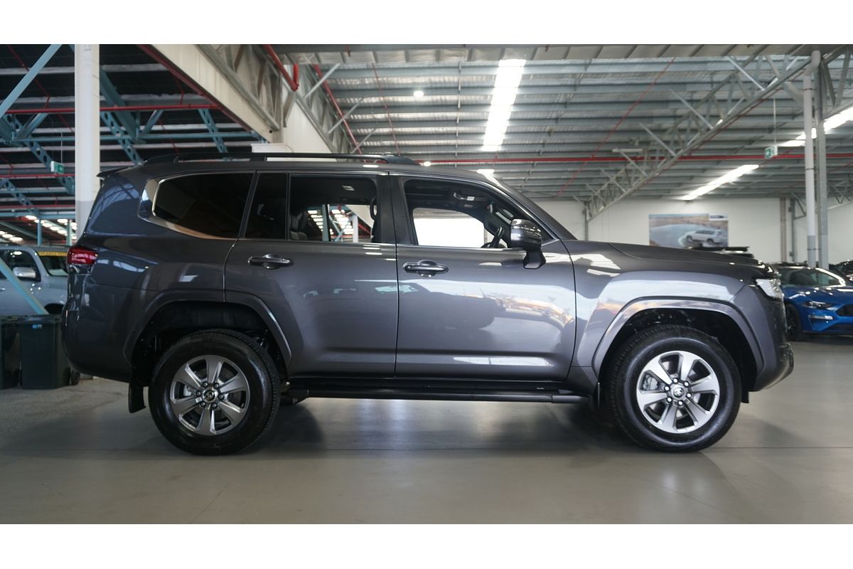 2022 Toyota Landcruiser VX FJA300R
