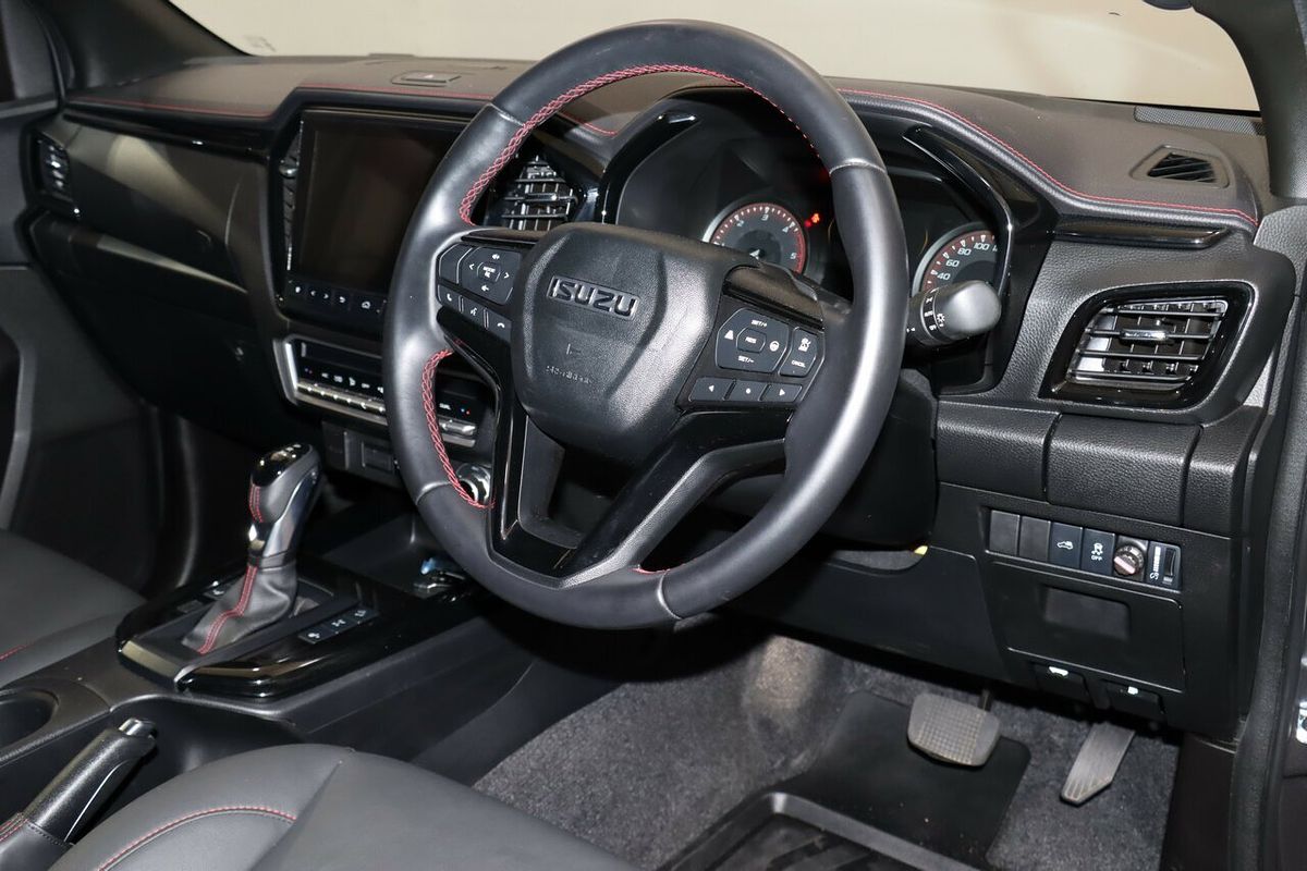2022 Isuzu D-MAX X-TERRAIN 4X4