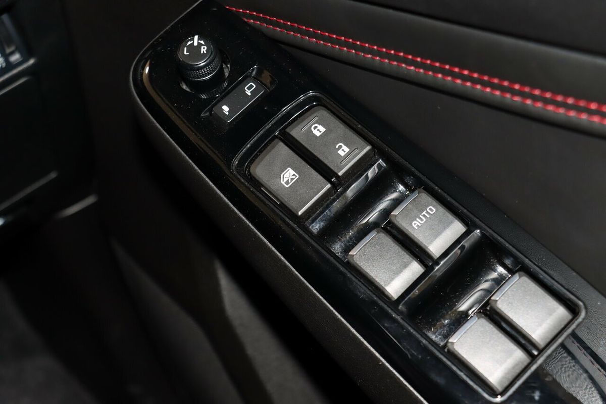 2022 Isuzu D-MAX X-TERRAIN 4X4