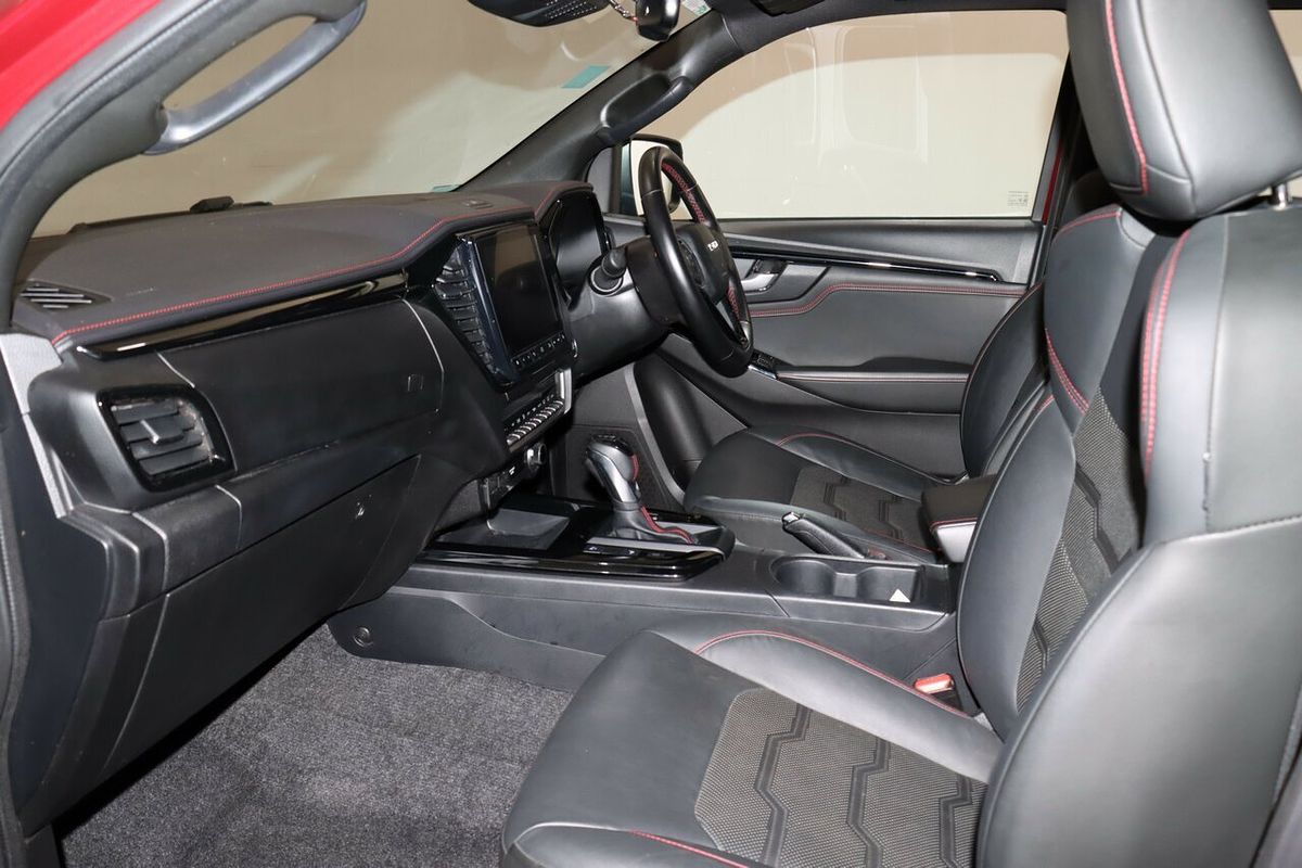 2024 Isuzu D-MAX X-TERRAIN 4X4