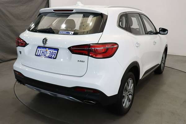 2024 MG HS Vibe SAS23