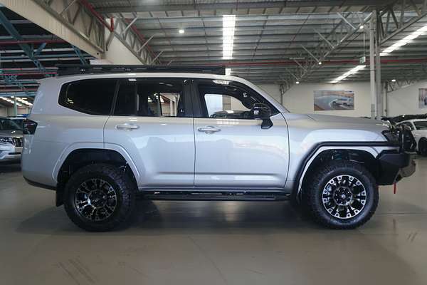 2022 Toyota Landcruiser VX FJA300R