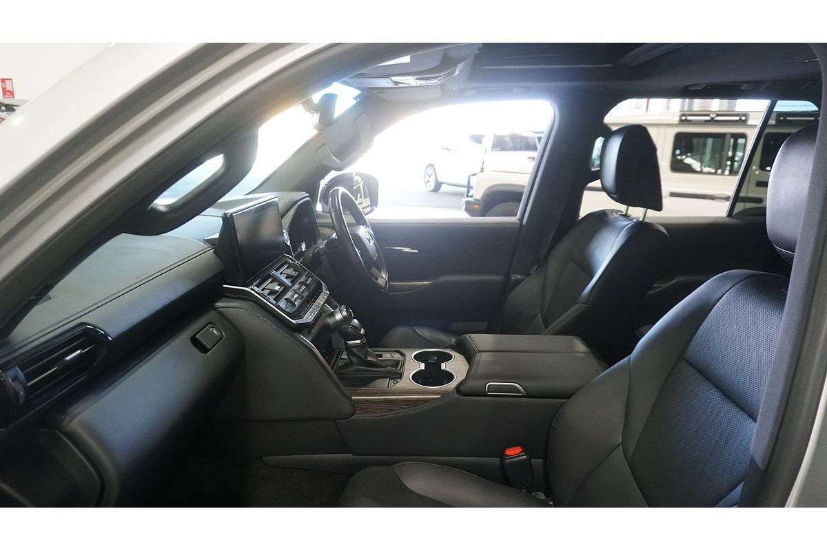 2022 Toyota Landcruiser VX FJA300R