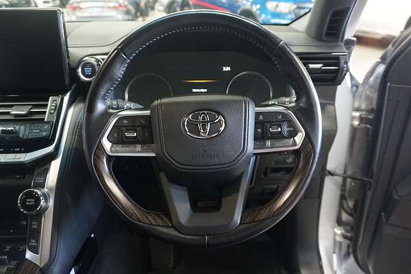 2022 Toyota Landcruiser VX FJA300R