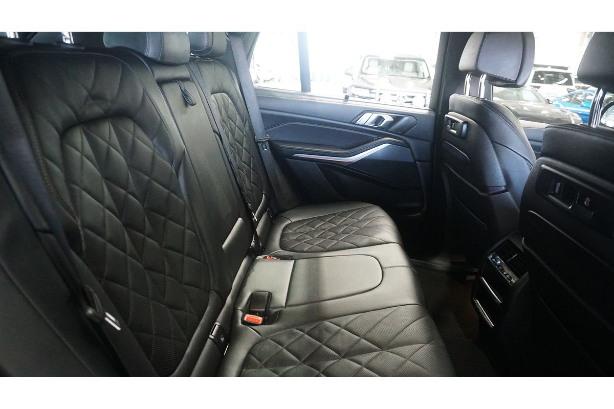 2022 BMW X5 xDrive30d M Sport G05