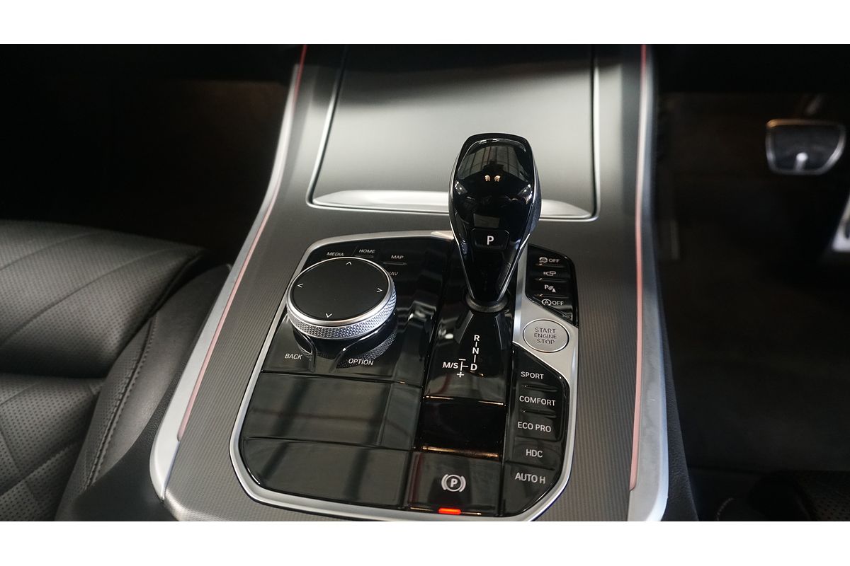 2022 BMW X5 xDrive30d M Sport G05
