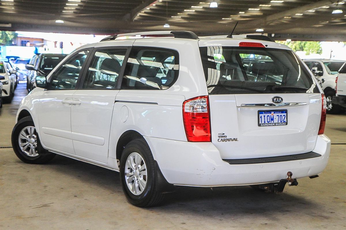 2012 Kia Grand Carnival Si VQ