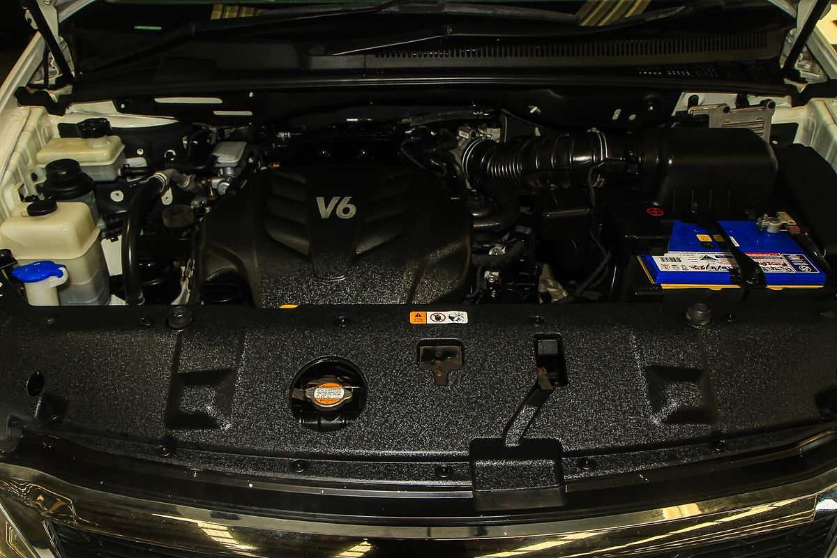 2012 Kia Grand Carnival Si VQ