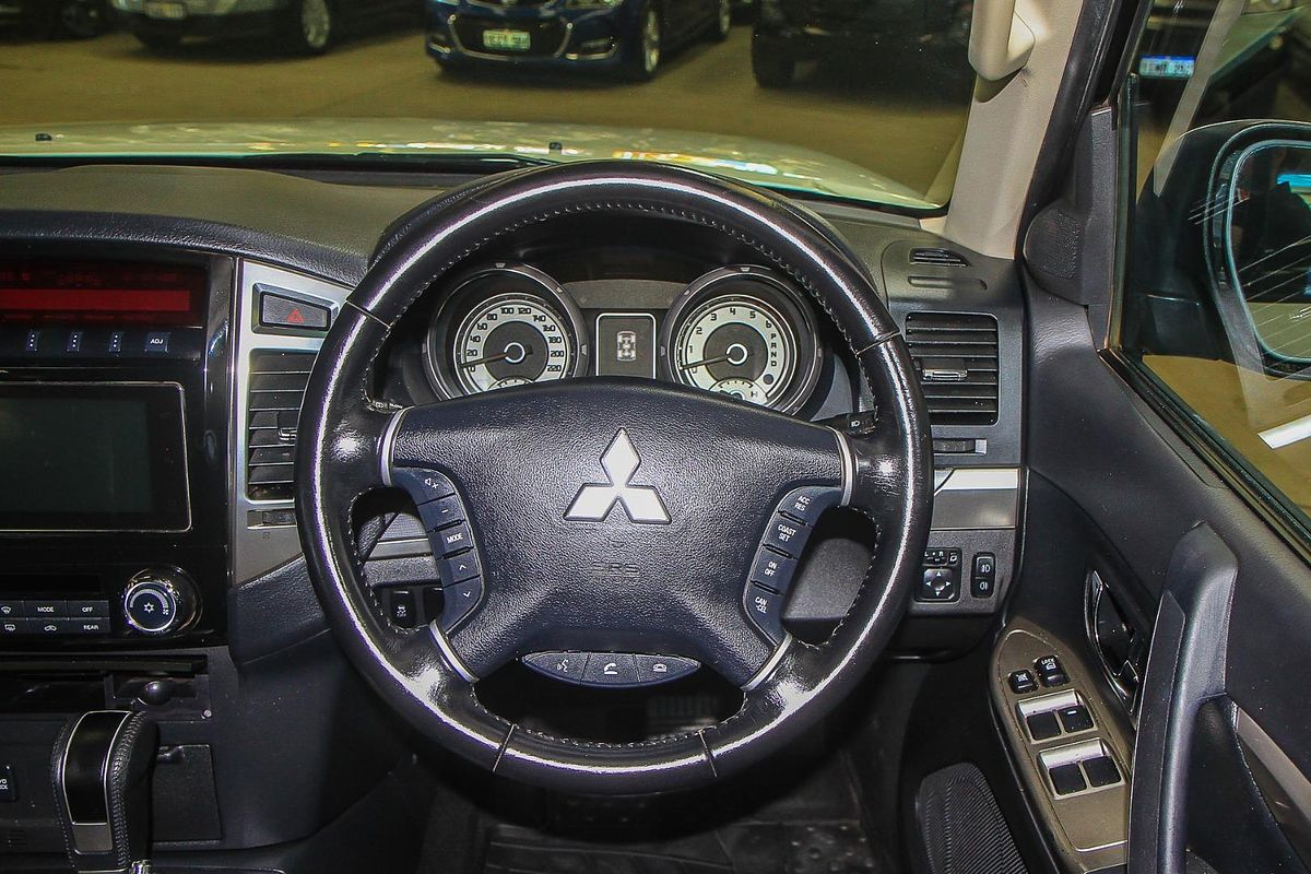 2020 Mitsubishi Pajero GLX NX