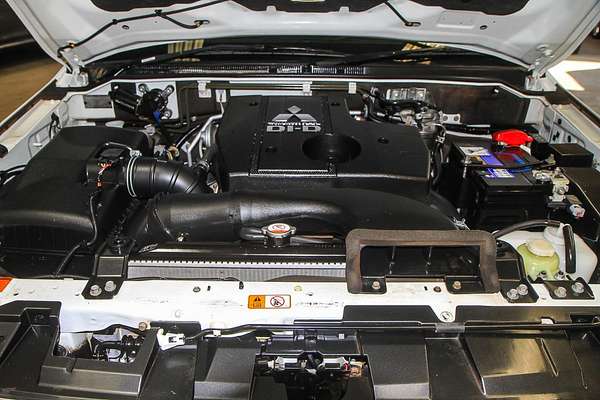 2020 Mitsubishi Pajero GLX NX