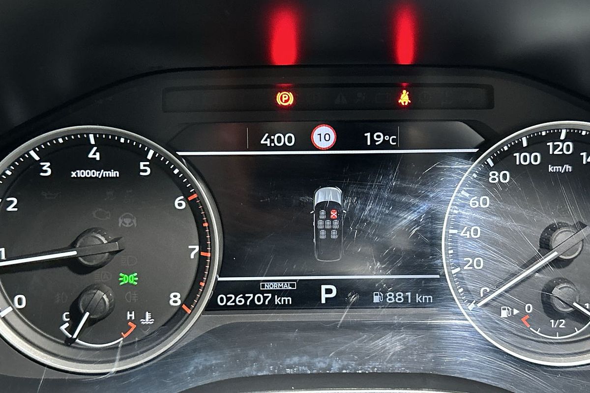 2023 Mitsubishi Outlander ES ZM