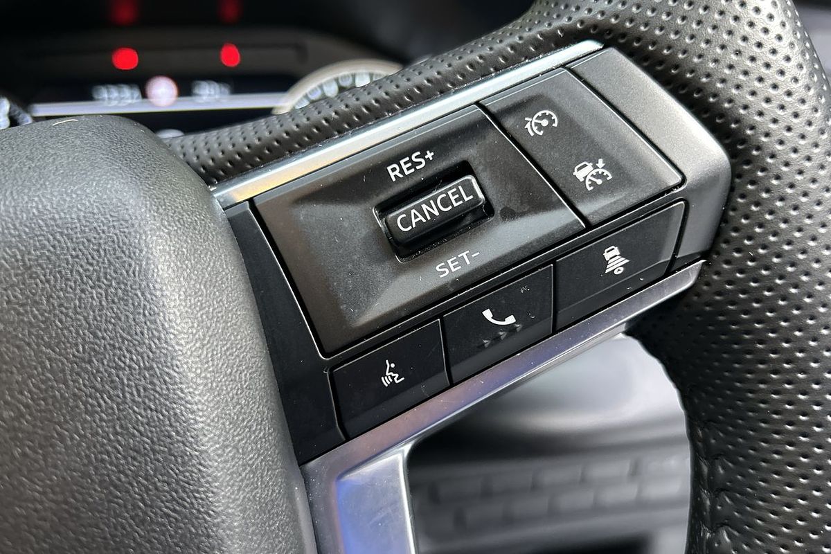 2023 Mitsubishi Outlander LS ZM