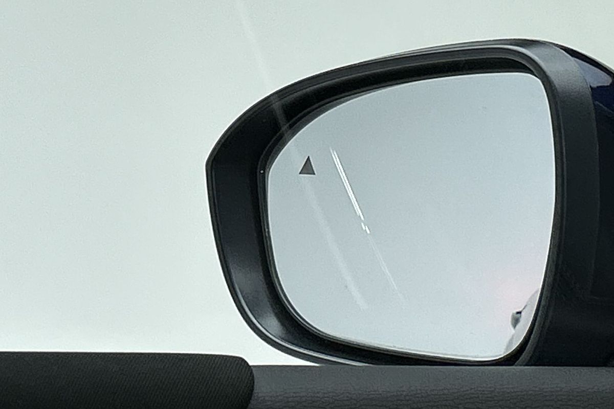2023 Mitsubishi Outlander LS ZM