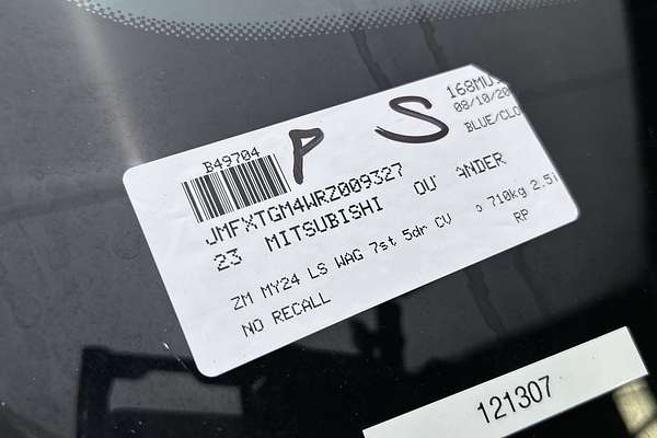 2023 Mitsubishi Outlander LS ZM