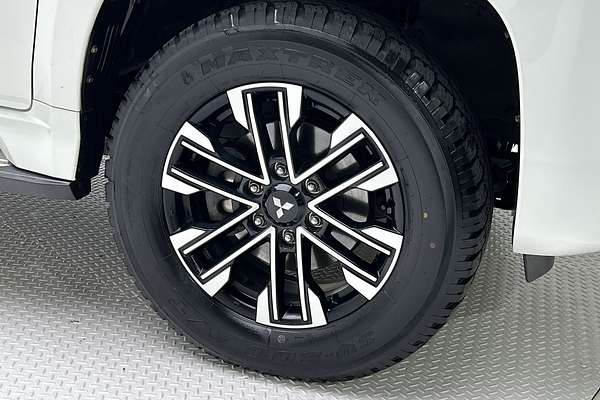2021 Mitsubishi Pajero Sport GLS QF