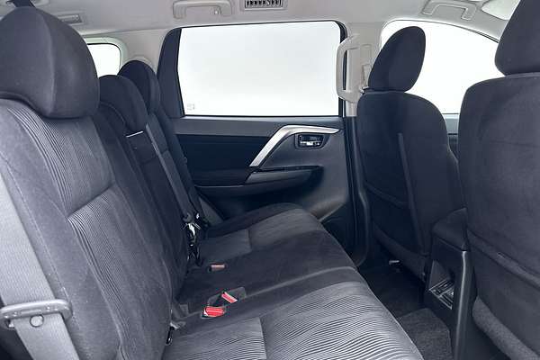 2021 Mitsubishi Pajero Sport GLS QF
