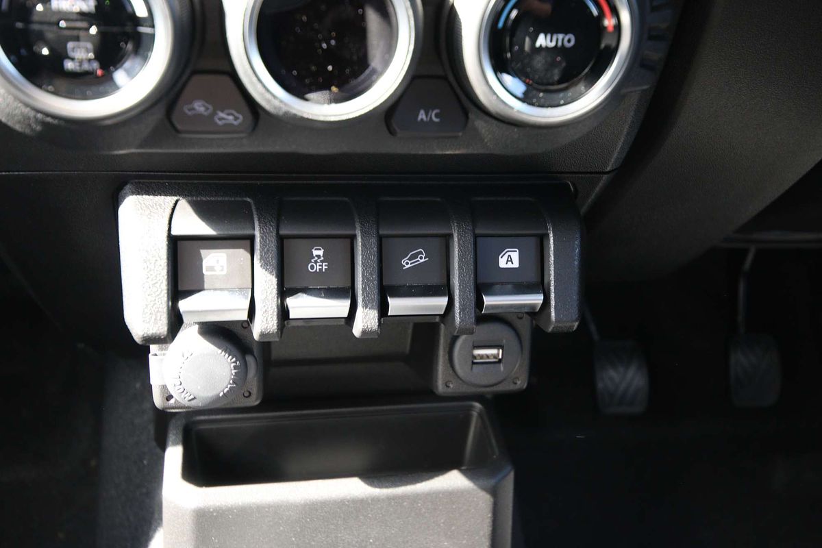 2024 Suzuki Jimny GLX GJ