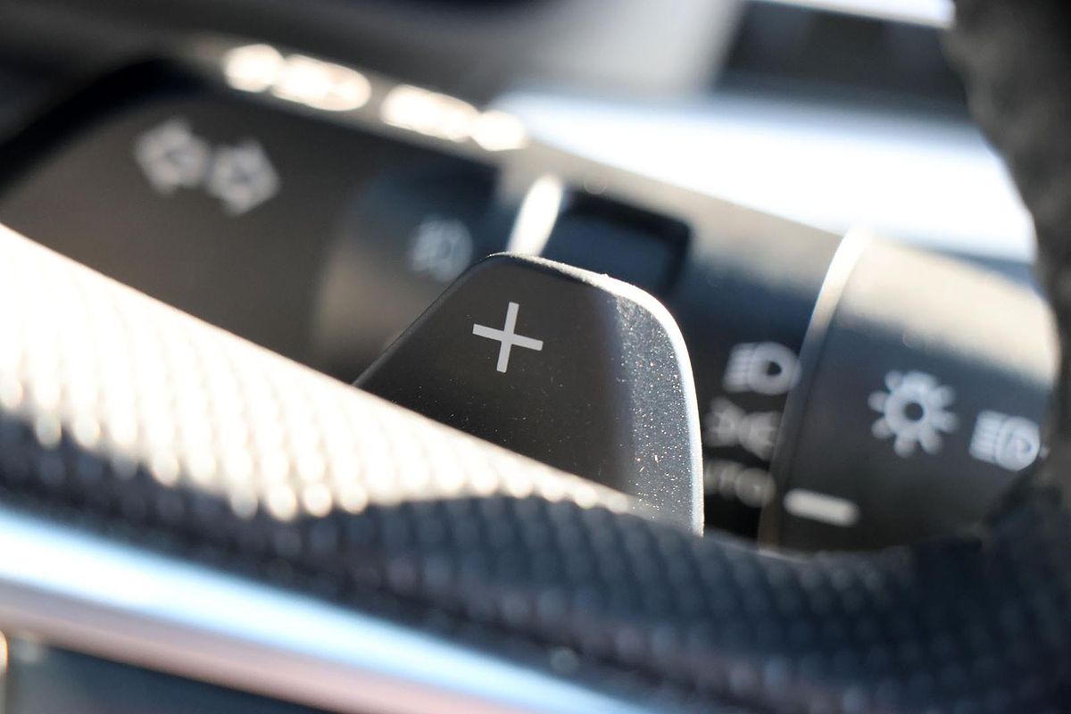 2024 Mitsubishi Outlander Black Edition ZM