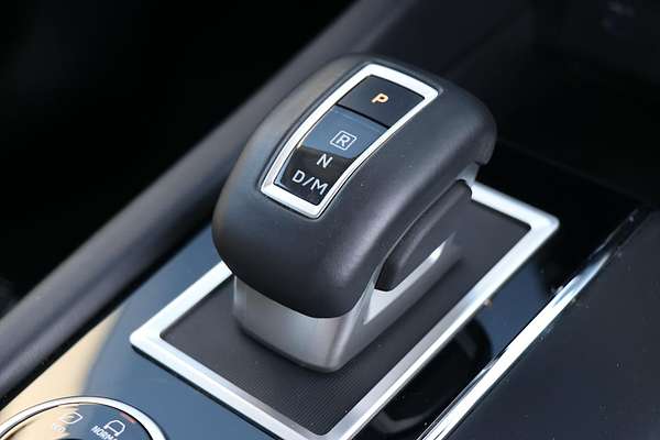 2024 Mitsubishi Outlander LS ZM