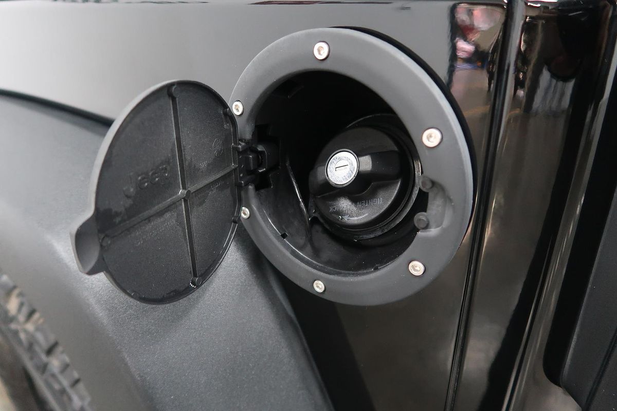 2015 Jeep Wrangler Sport JK