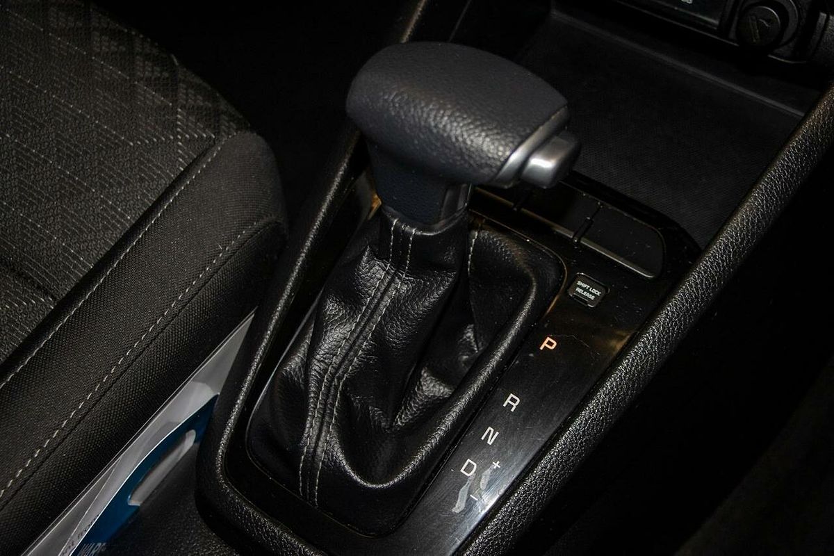 2017 Kia Rio S YB