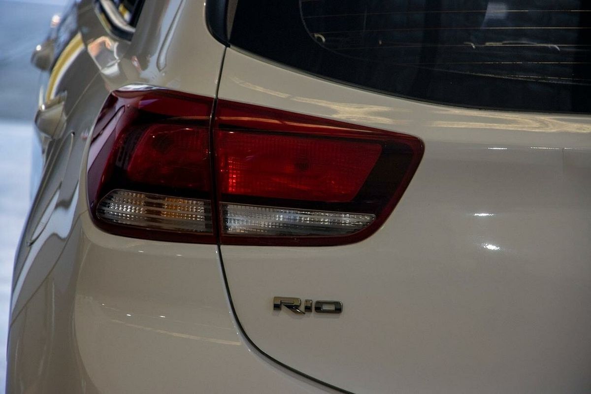 2017 Kia Rio S YB