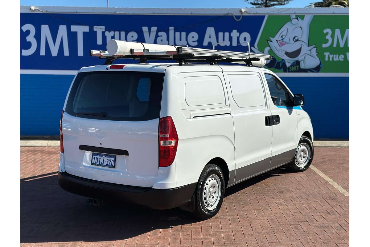 2010 Hyundai iLoad  TQ-V