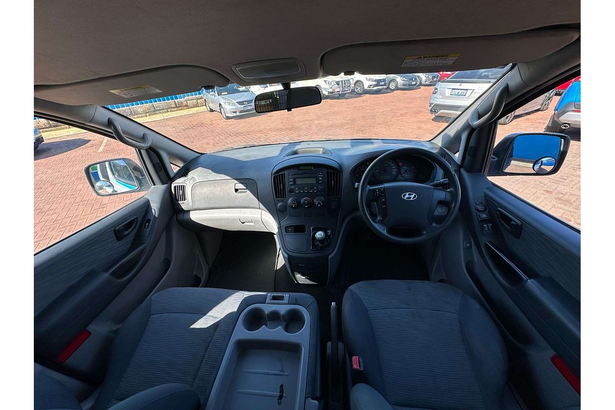2010 Hyundai iLoad  TQ-V