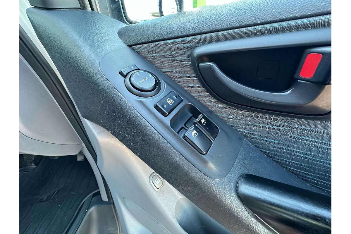 2010 Hyundai iLoad  TQ-V
