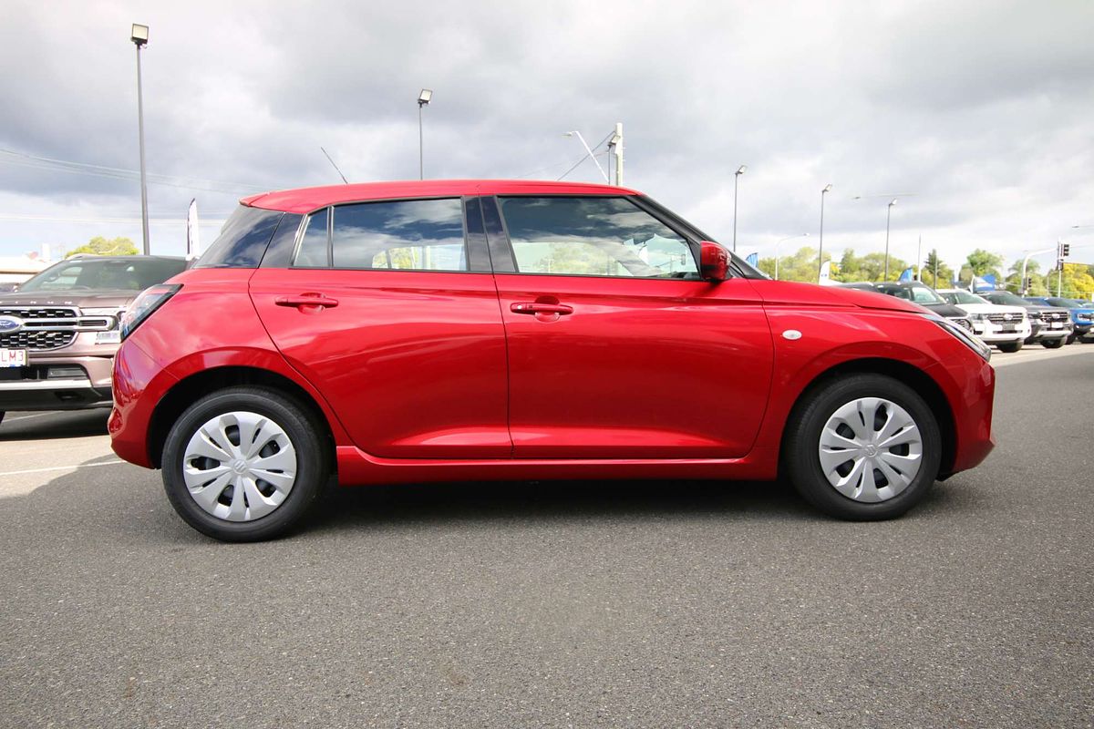 2024 Suzuki Swift Hybrid UZ